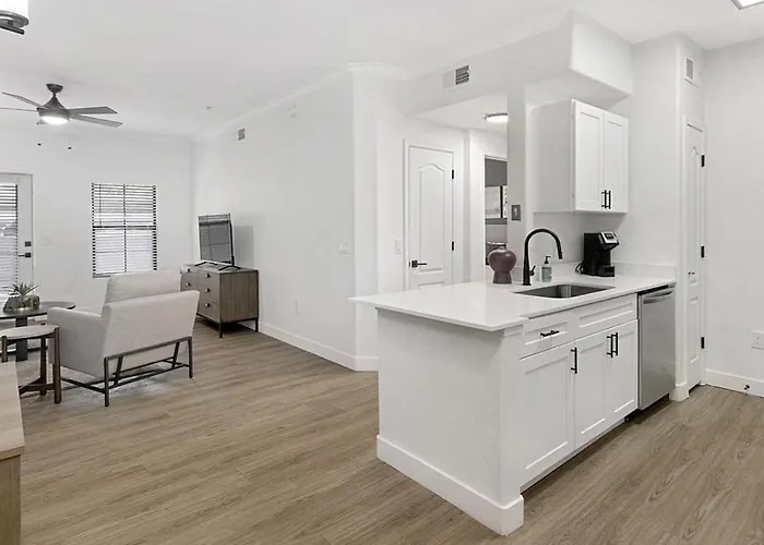 Landing Modern With Amazing Amenities